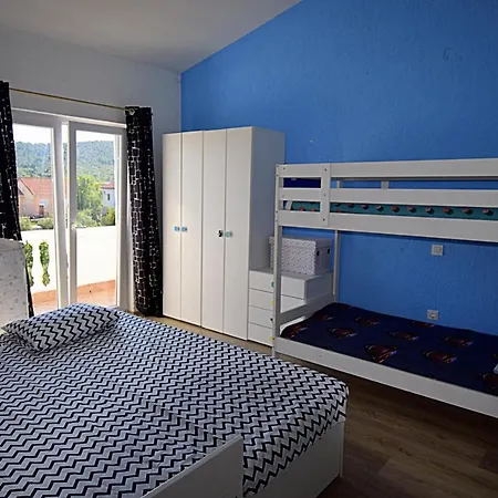 Zara Apartman