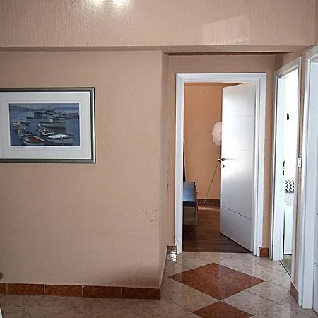 Zara Apartman